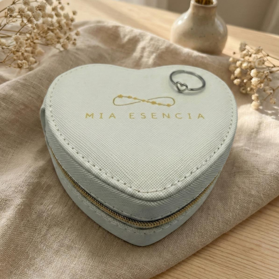 Anillo Corazón Plateado